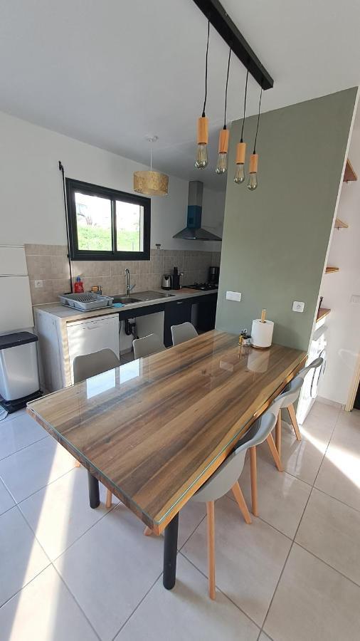 La Kay Fyfy Apartment Saint-Pierre ภายนอก รูปภาพ